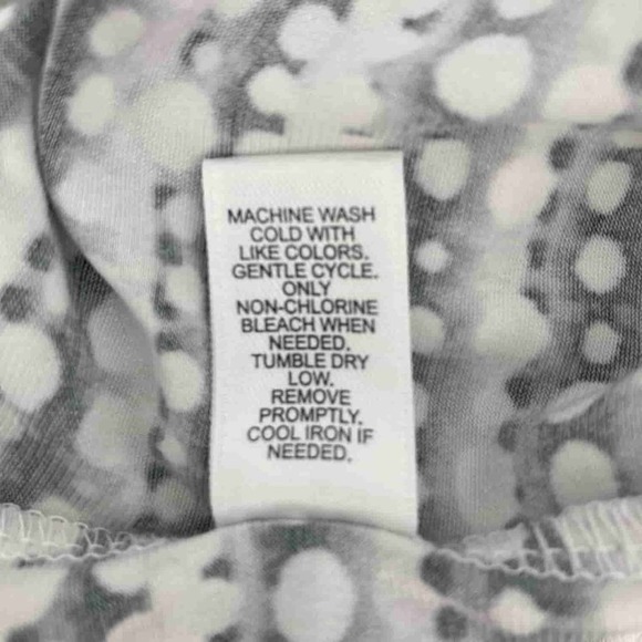 CATO Geometric One-Shoulder Draped Sleeveless Top - Picture 8 of 8